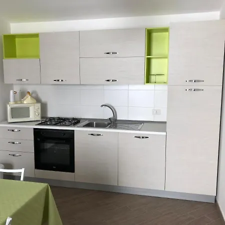 아파트 Casa Marta Barrio Blanco 캄포펠리체 디 로첼라